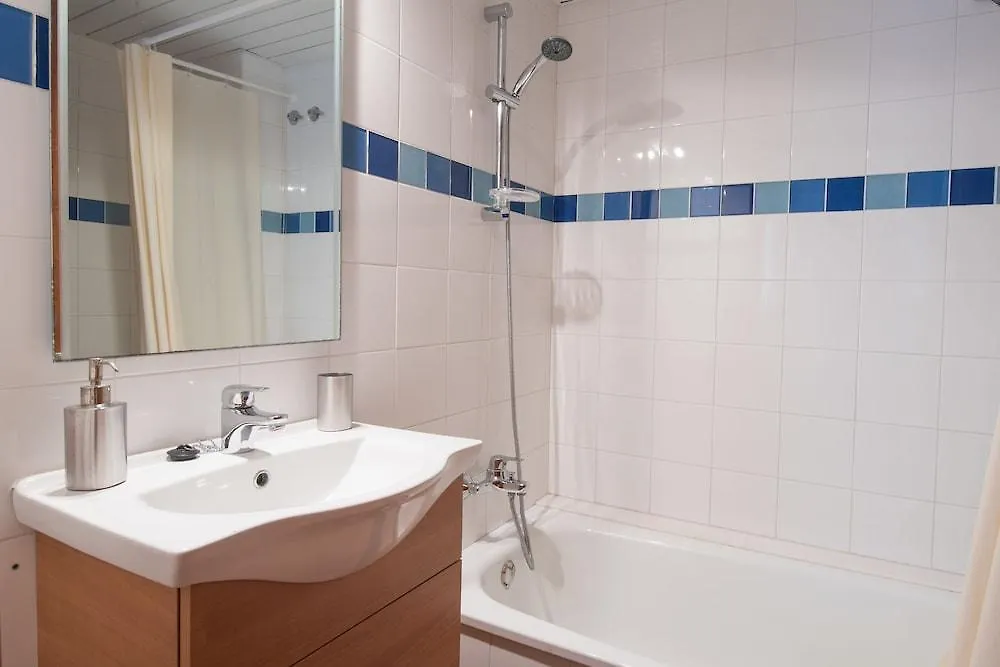Apartamentos Llafranc Mar بالافروجيل 0*,